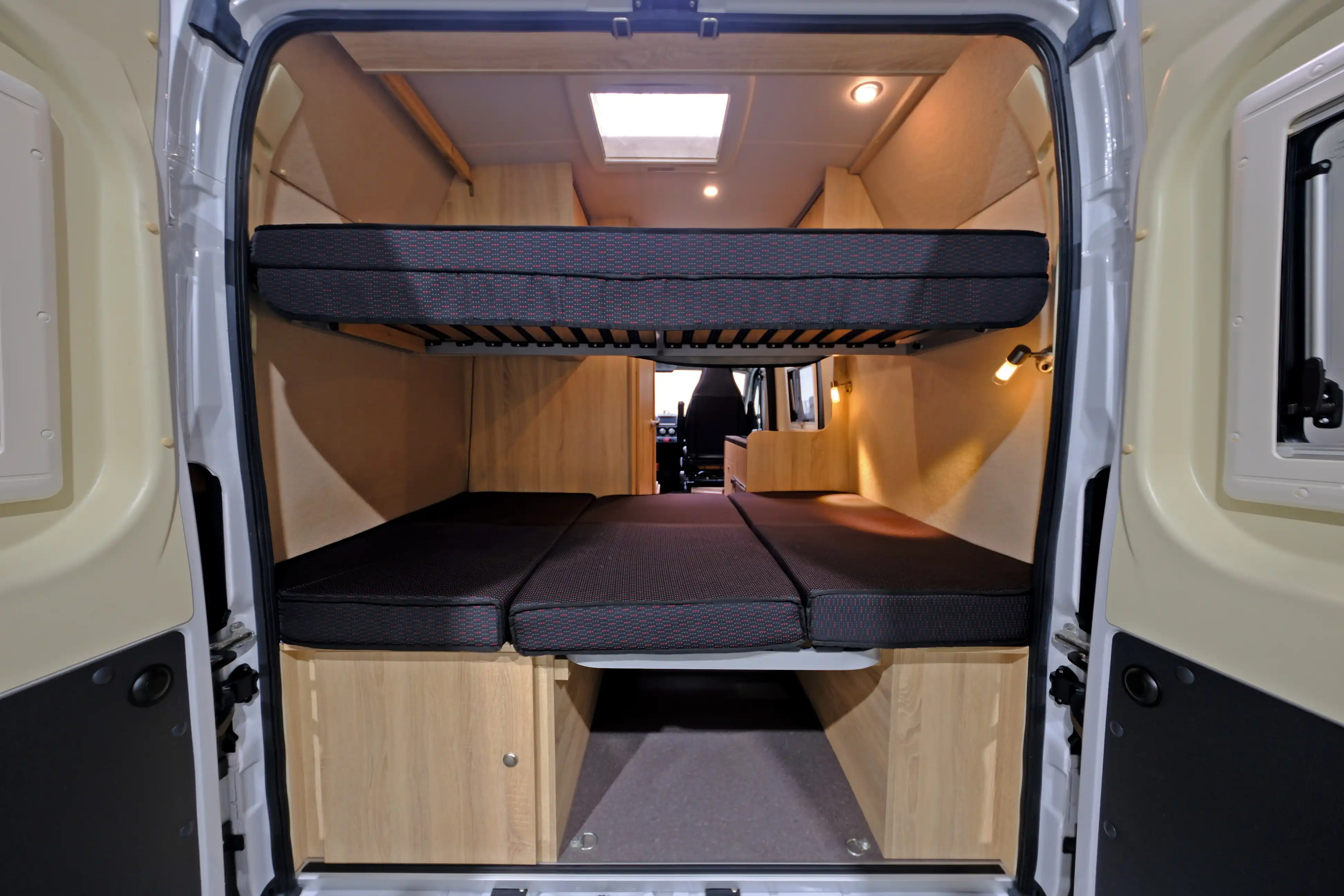 CLEVER Van 540